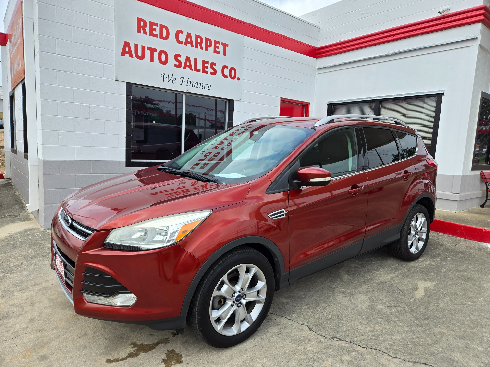 photo of 2014 Ford Escape Titanium 4WD